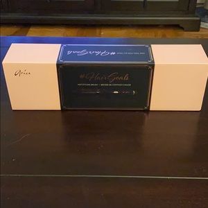 *NEW* Aria Beauty Hot Styling Brush